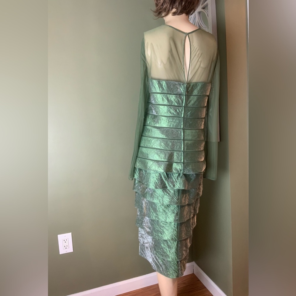 Adrianna Papell Green Sheer-Overlay Tiered Cocktail Mermaid Dress Set NWOT - Picture 5 of 11